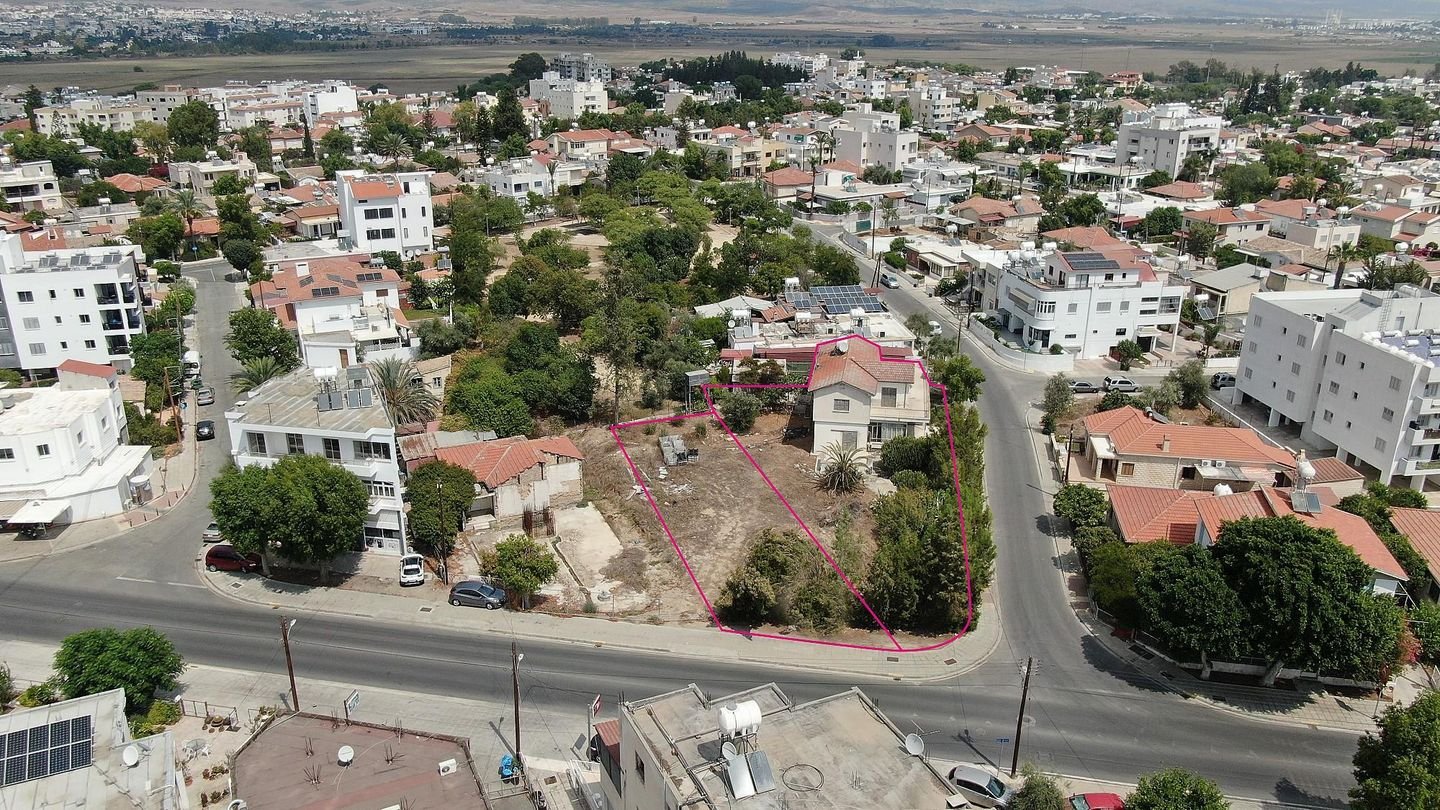 Two commercial plots in Kaimakli, Nicosia. photo 2