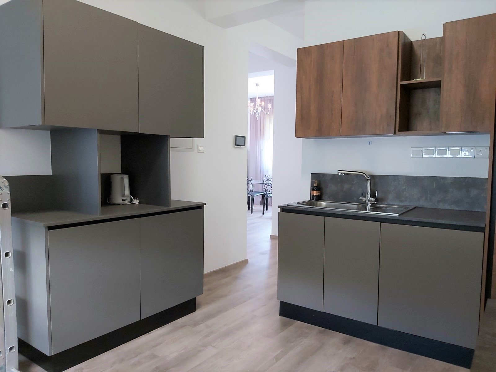 4 BR Villa in Potamos Germasogeia, Limassol photo 5