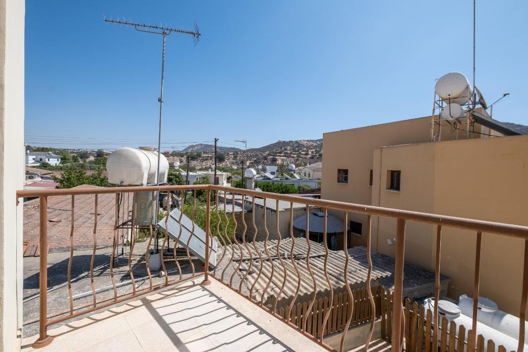 4 bedroom house in Agios Theodoros, Larnaca photo 12