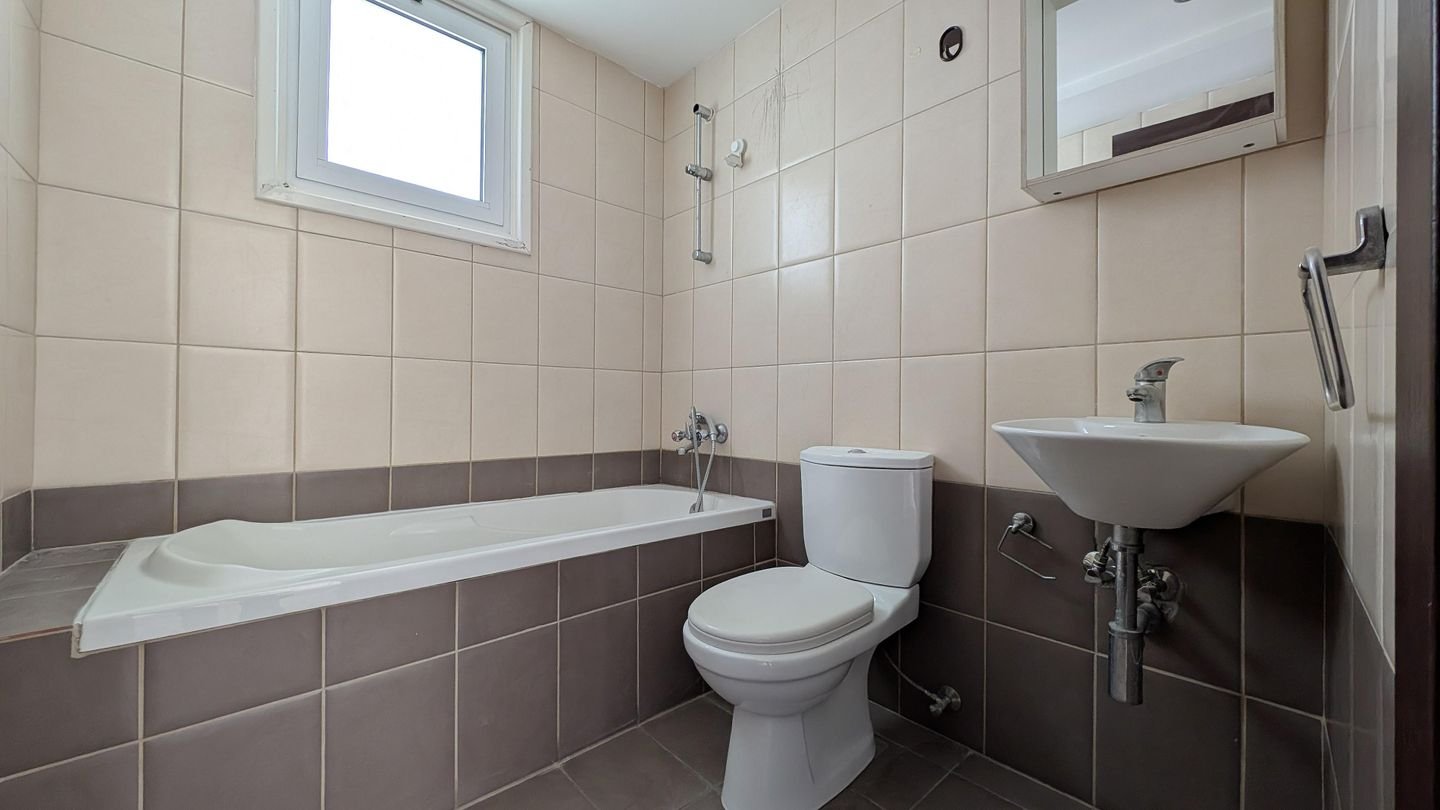 Top-Floor 2-Bedroom Apartment in Panagia, Nicosia photo 17