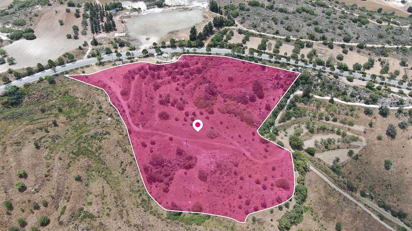 Field in Meladeia, Paphos photo 4