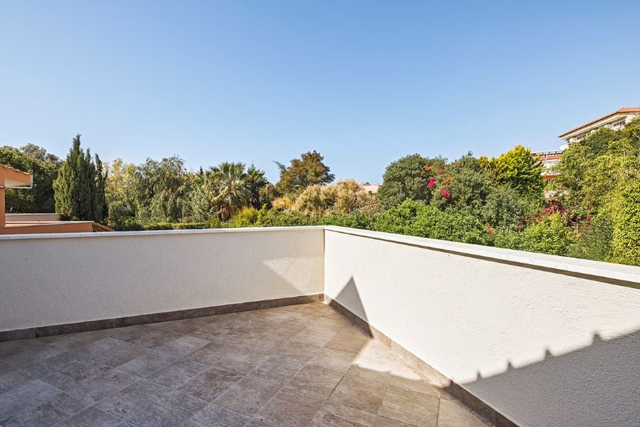 4 BR Villa in Agios Tychonas, Limassol photo 19