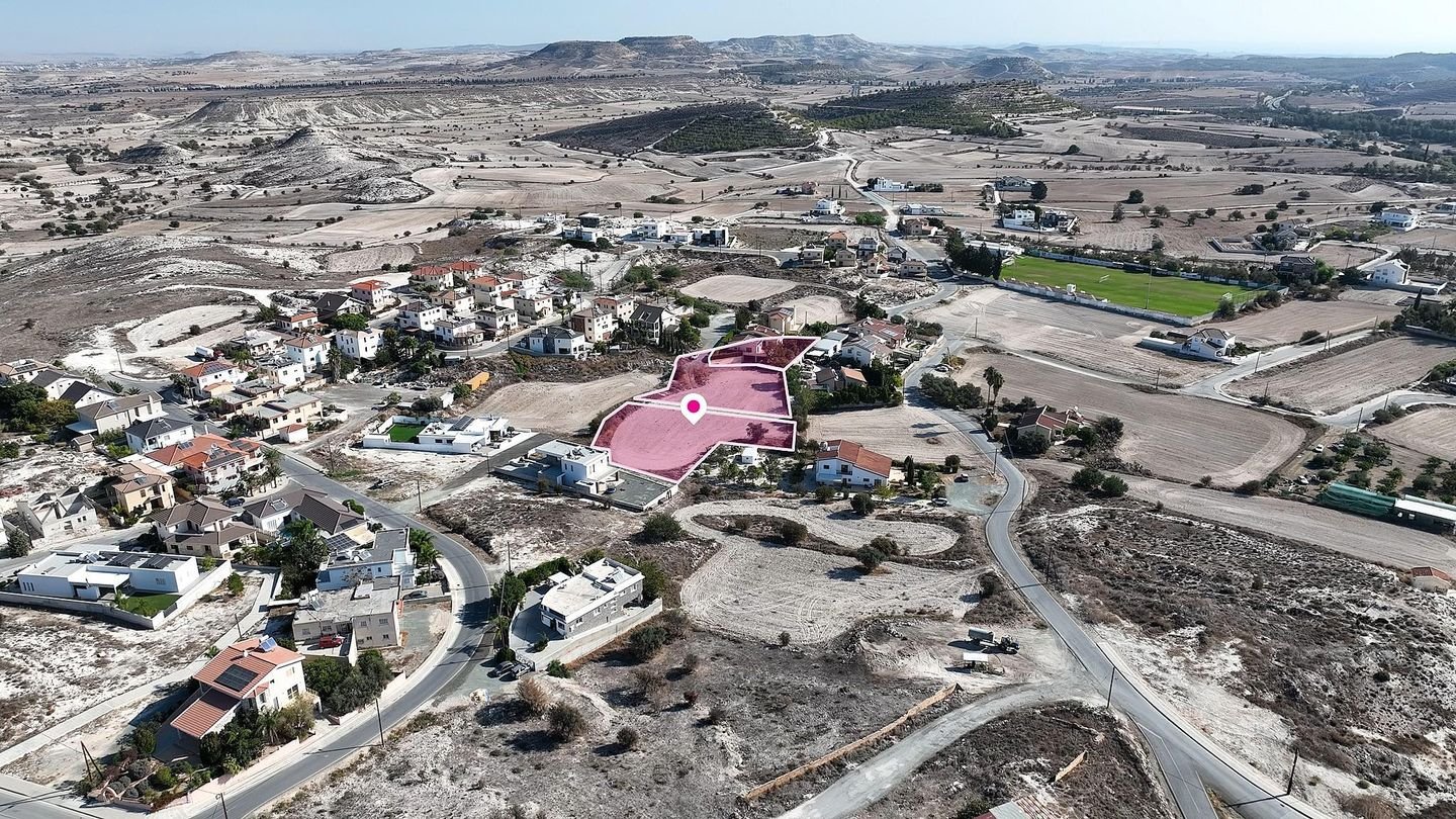 Residential Field in Lympia, Nicosia photo 2