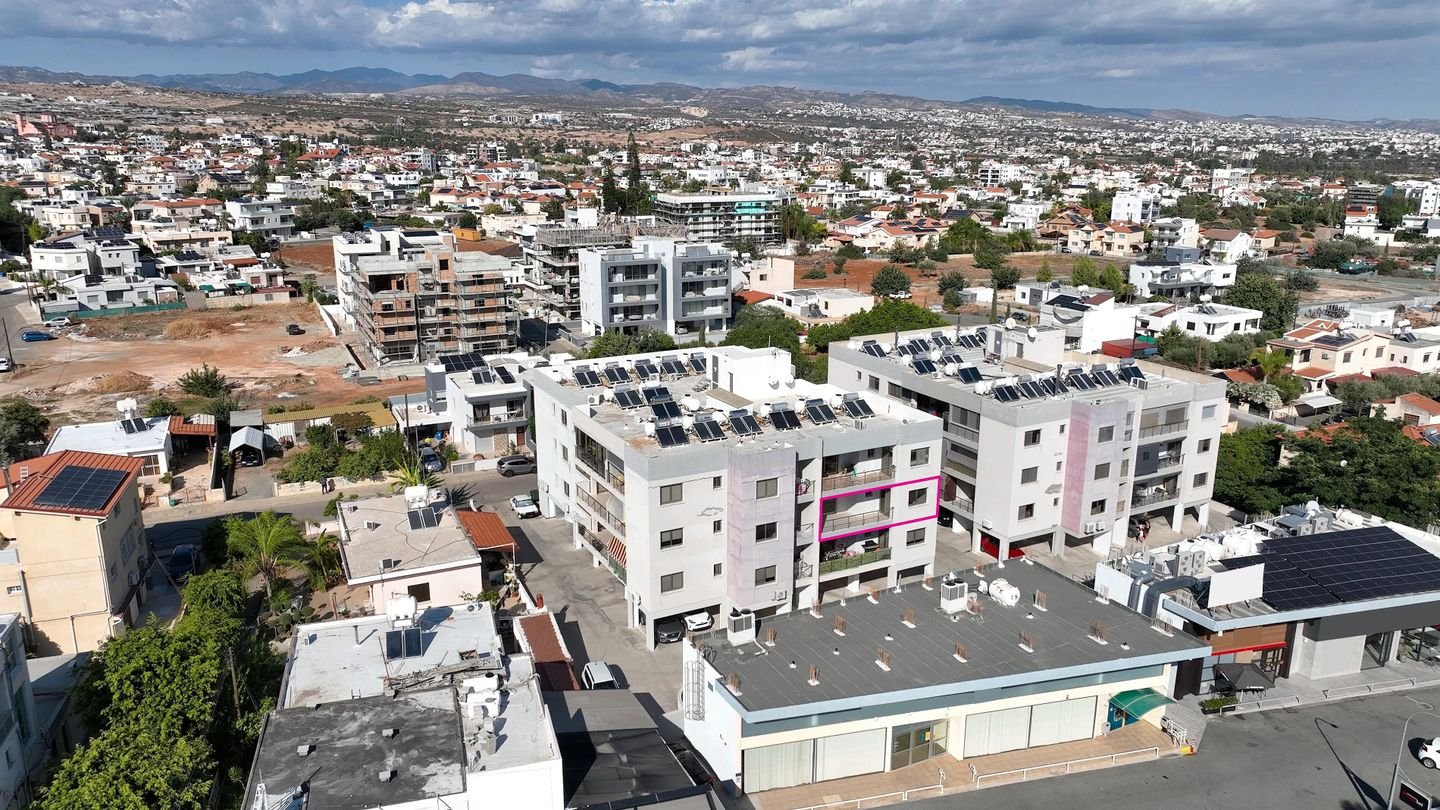 Three Bedroom Apartment in Ypsonas, Limassol photo 2