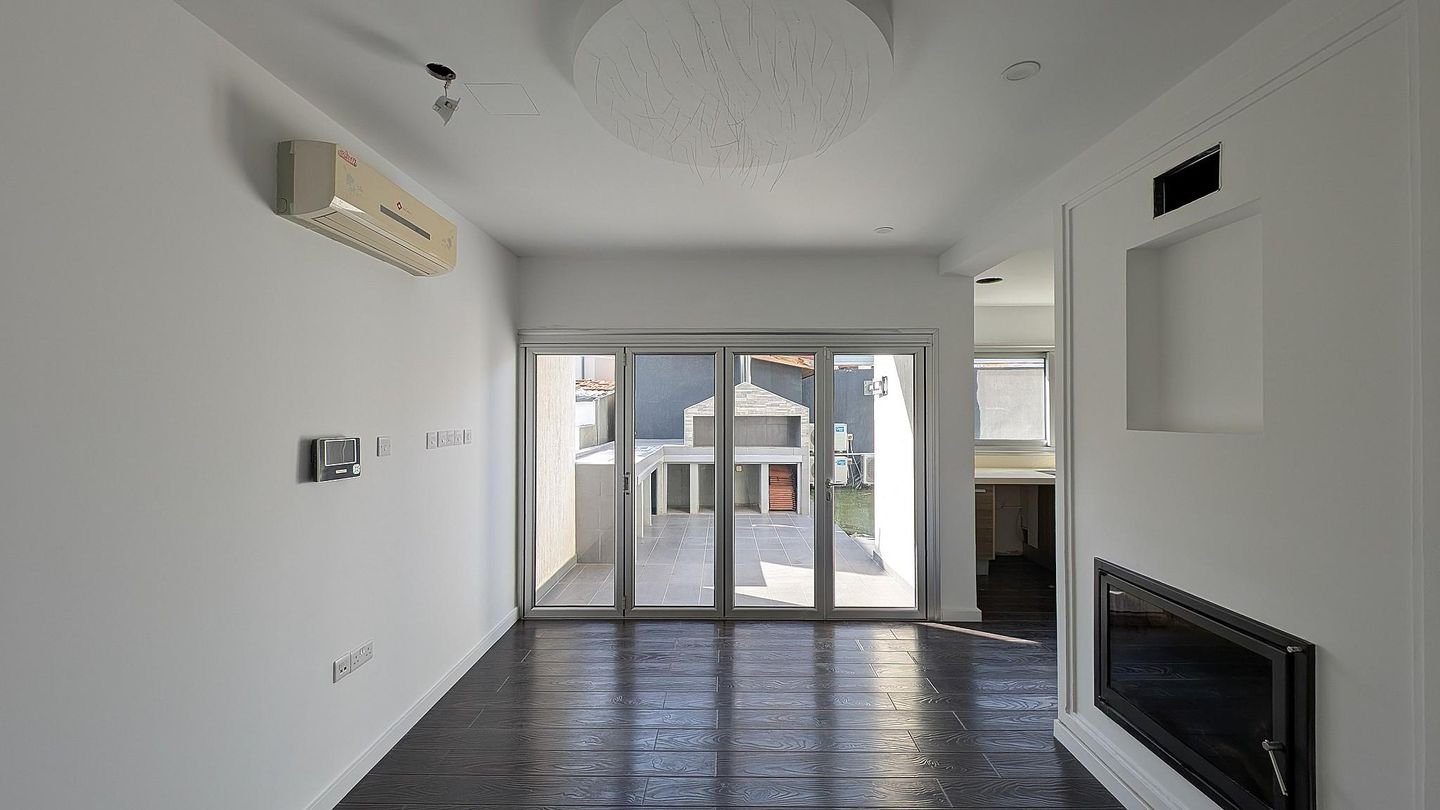 Two-Storey 5-Bedroom House, Mesa Geitonia, Limassol photo 15