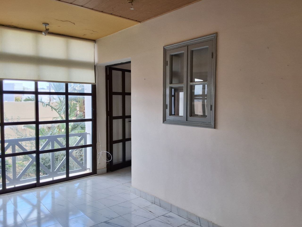 Mixed-Use Commercial & Residential Building in Kato Polemidia, Limassol photo 19