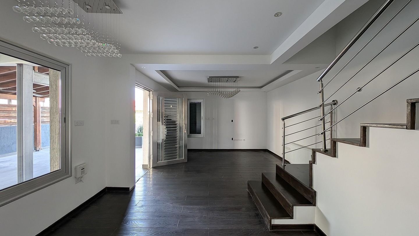 Two-Storey 5-Bedroom House, Mesa Geitonia, Limassol photo 12