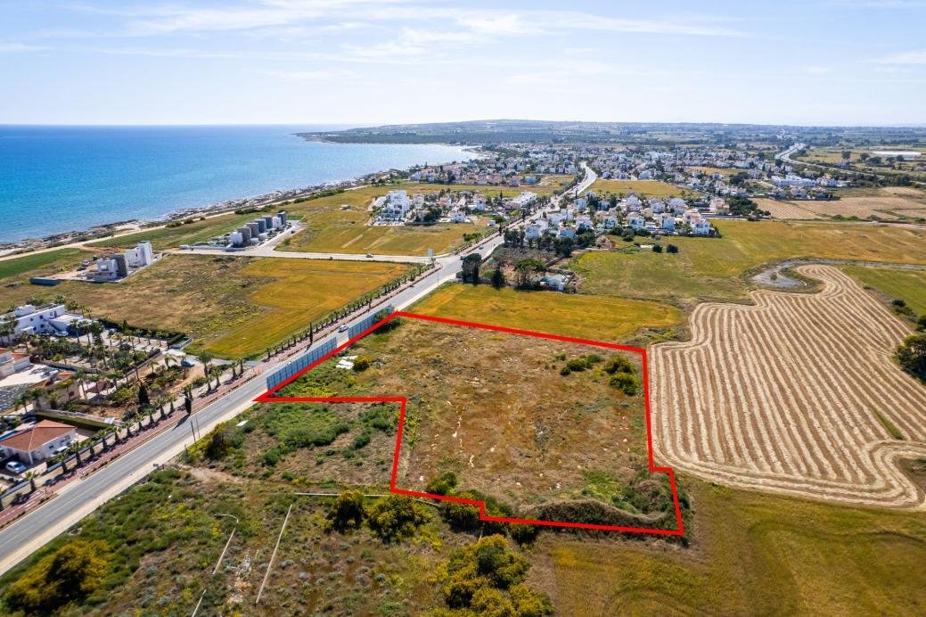 Touristic field in Sotira, Famagusta photo 4