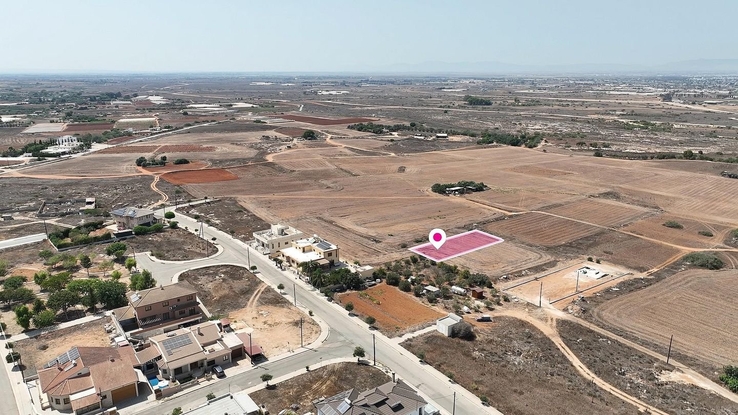 Residential Field in Deryneia, Ammochostos photo 1