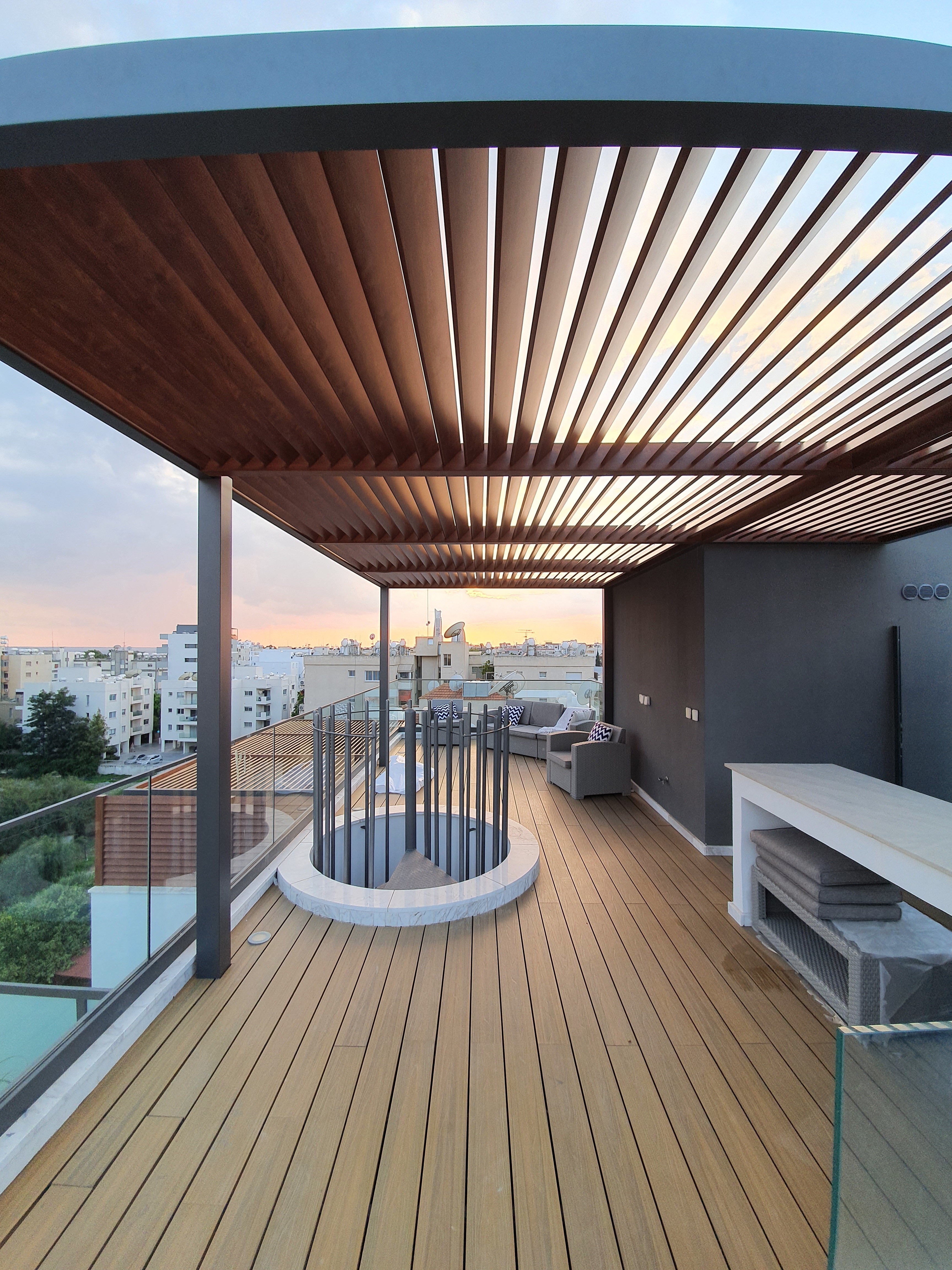 4 BR Penthouse in Potamos Germasogeias, Limassol photo 17