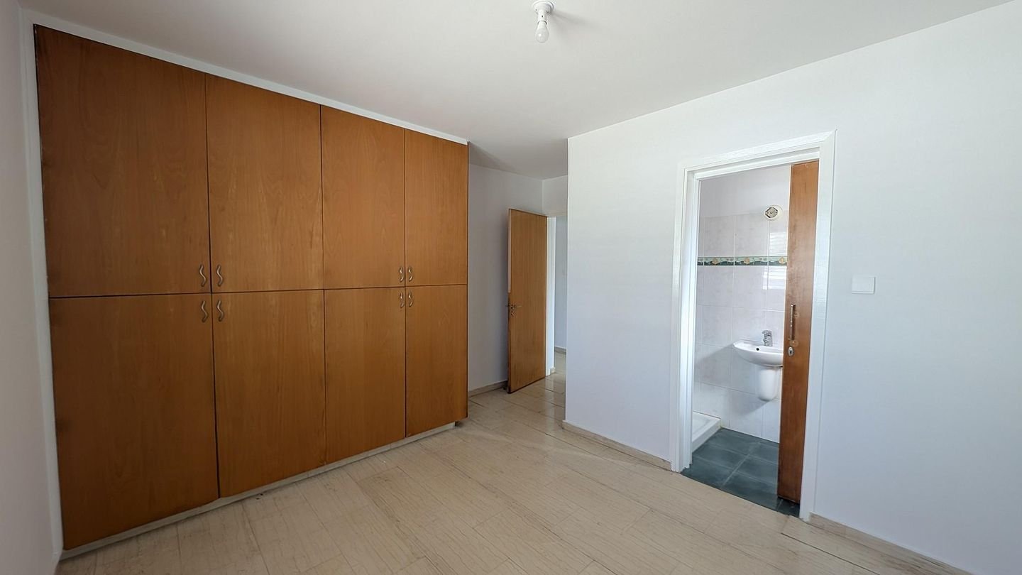 3-bedroom apartment in Chryseleousa, Strovolos, Nicosia photo 13
