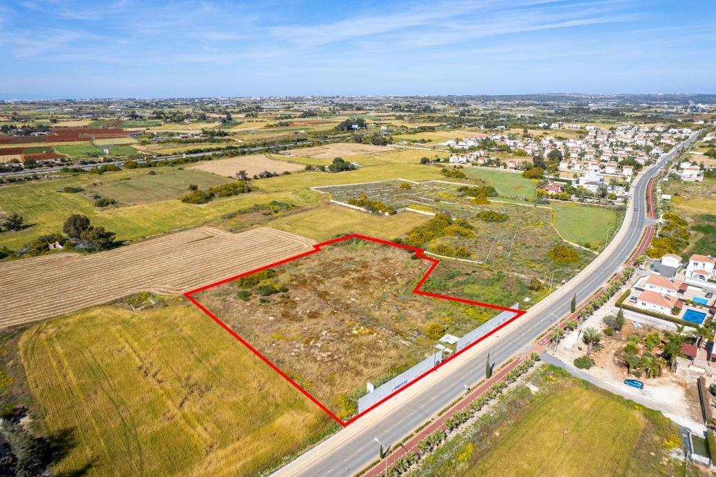 Touristic field in Sotira, Famagusta photo 6