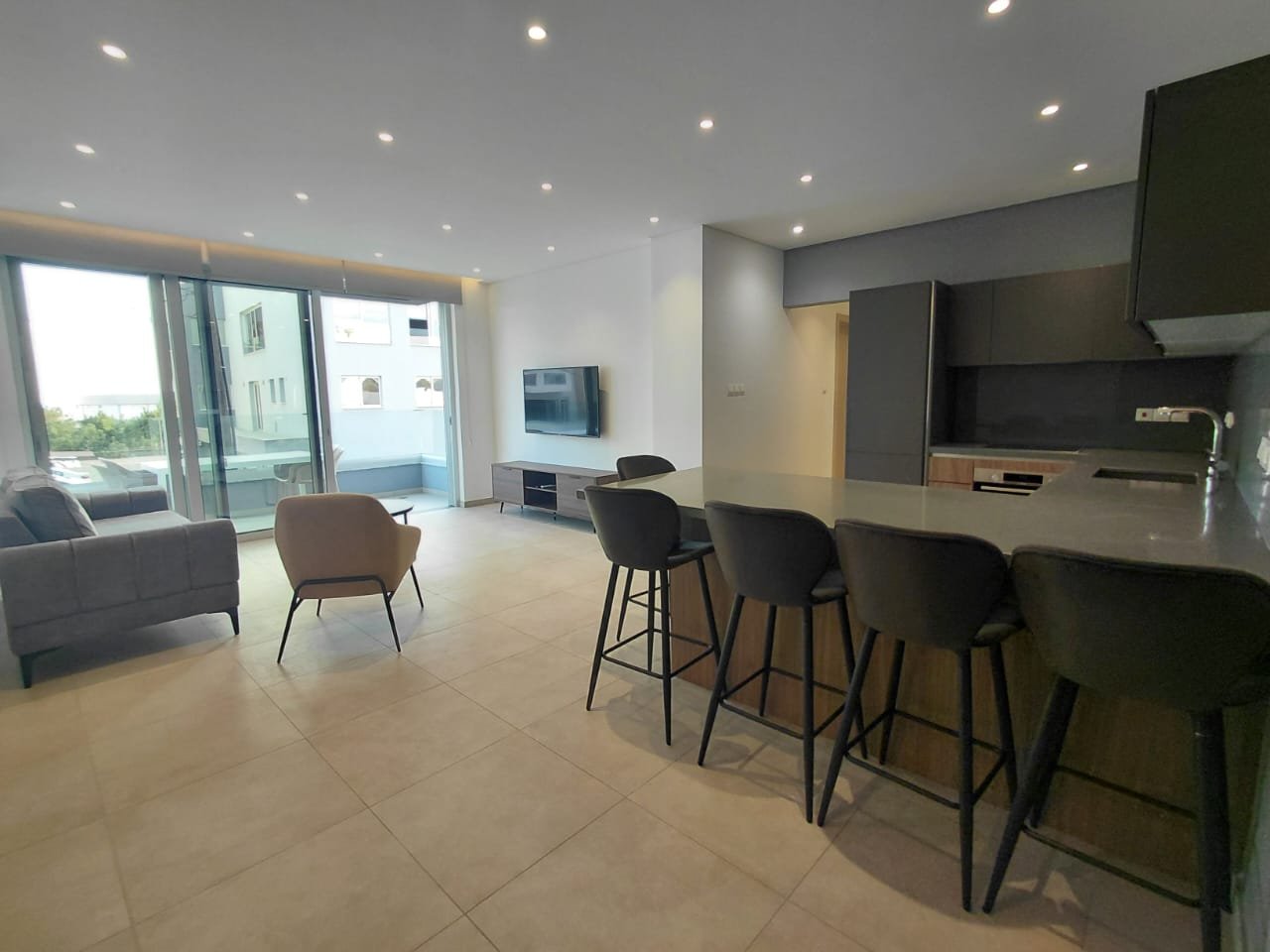 2 BR Apartment in Kapsalos, Limassol photo 2