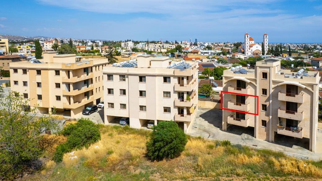 2 bedroom apartment in Polemidia, Limassol photo 2