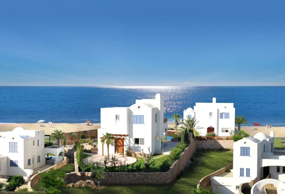 4 BR Villa in Chloraka photo 7