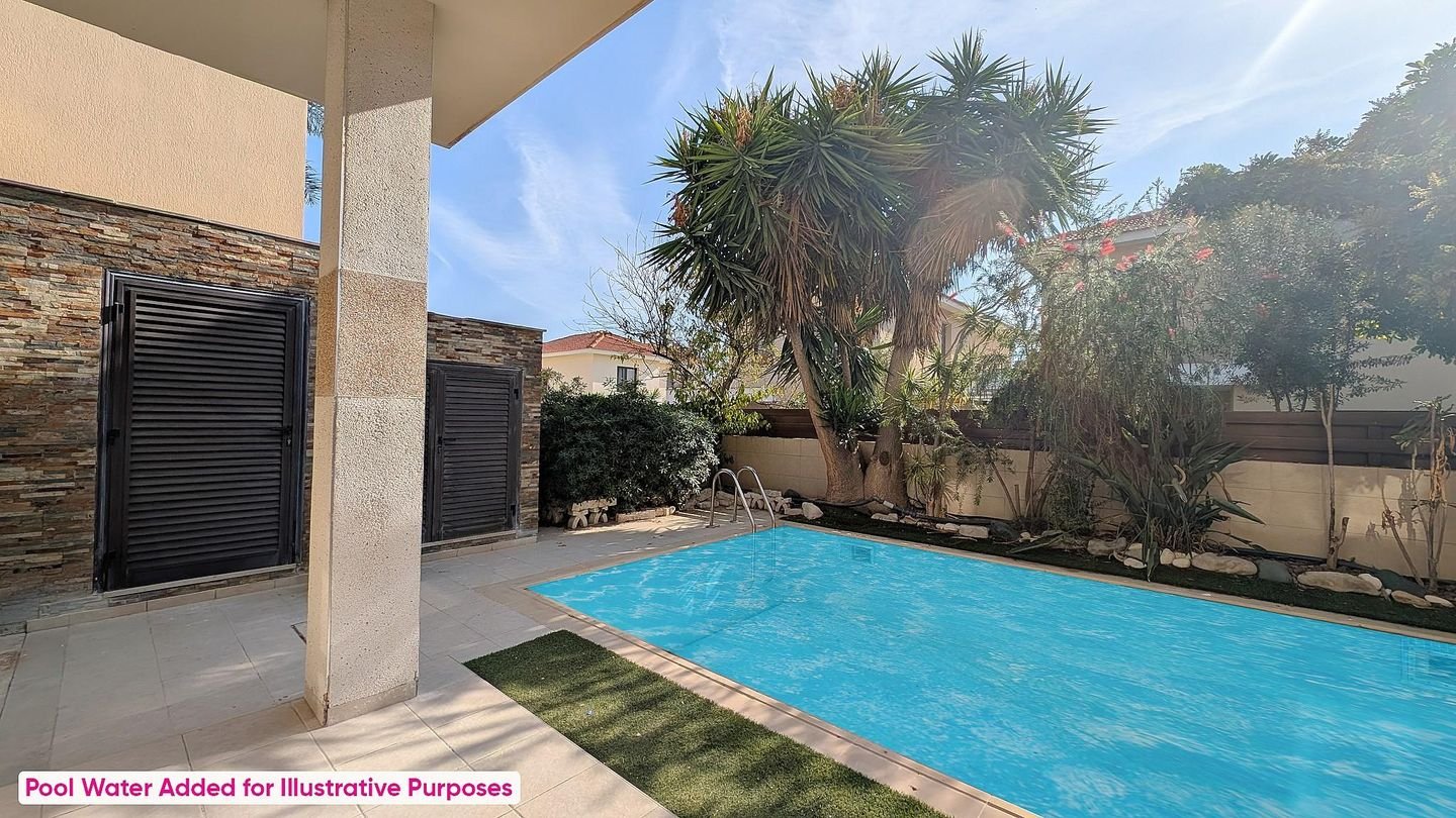 Two-Storey Detached House with Swimming Pool in Oroklini, Larnaca photo 25