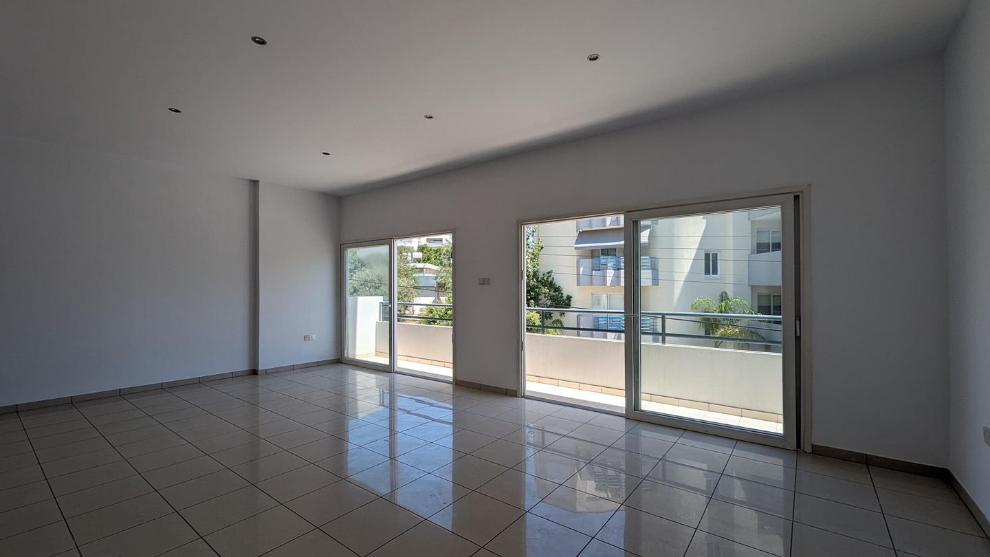 Three storey semi-detached mixed use building with shop in Strovolos, Nicosia photo 38