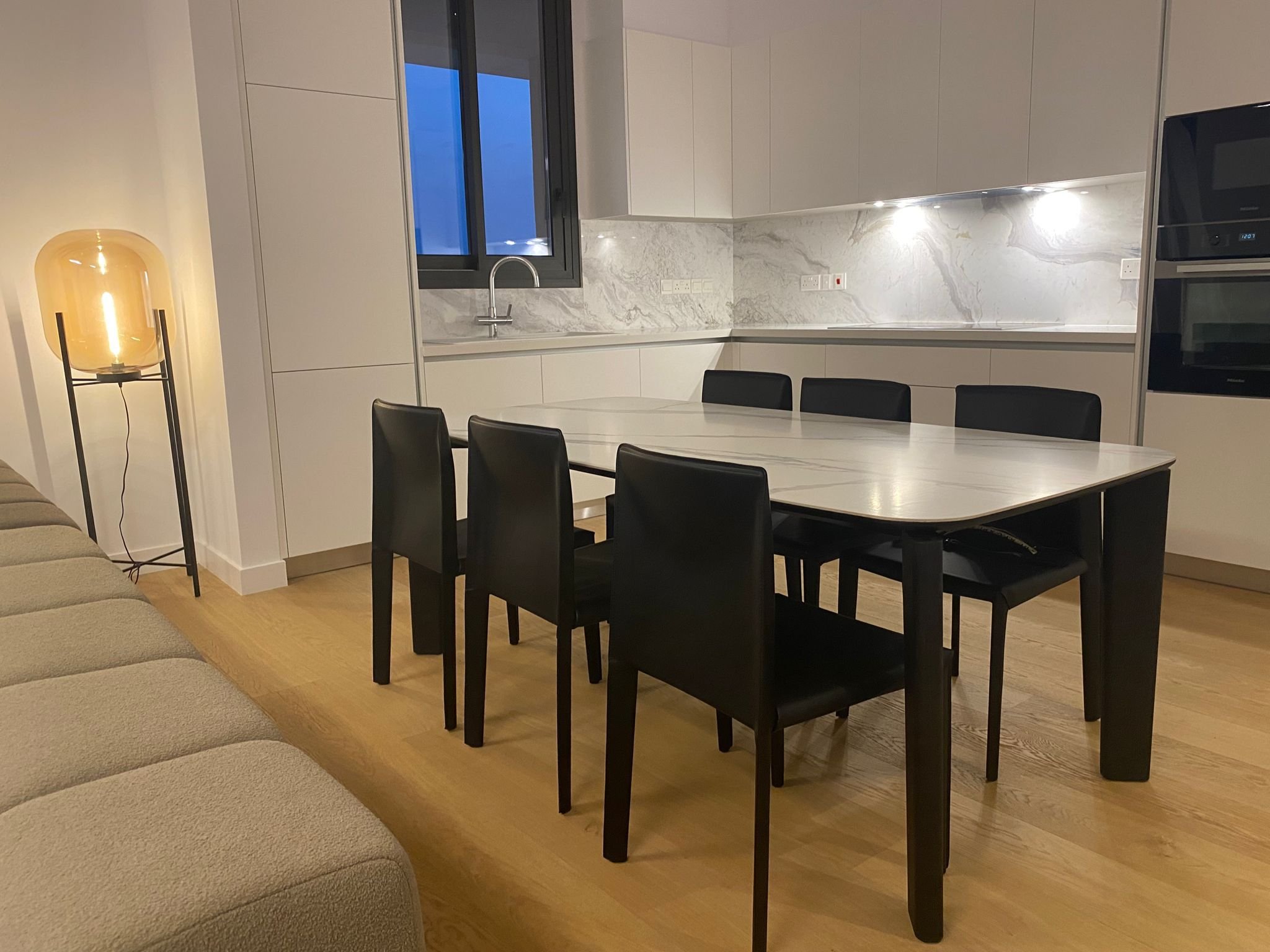 4 BR Penthouse in Potamos Germasogeias, Limassol photo 4