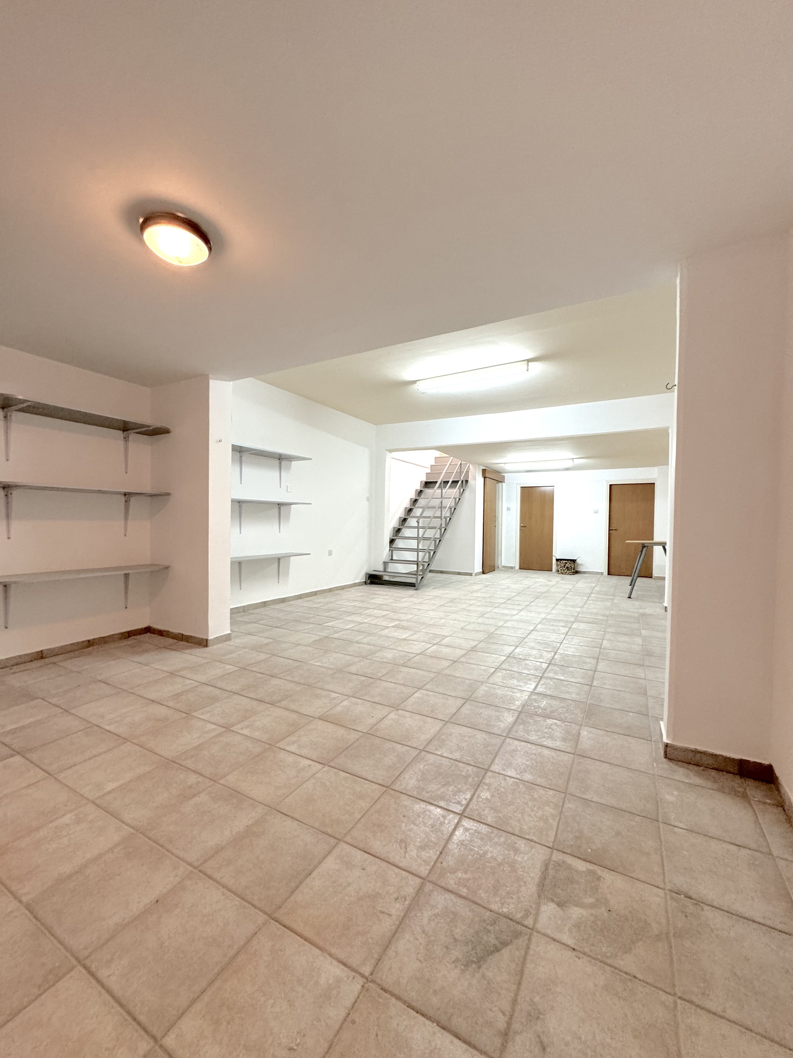 5 BR Villa in Limassol, Germasogeia photo 14