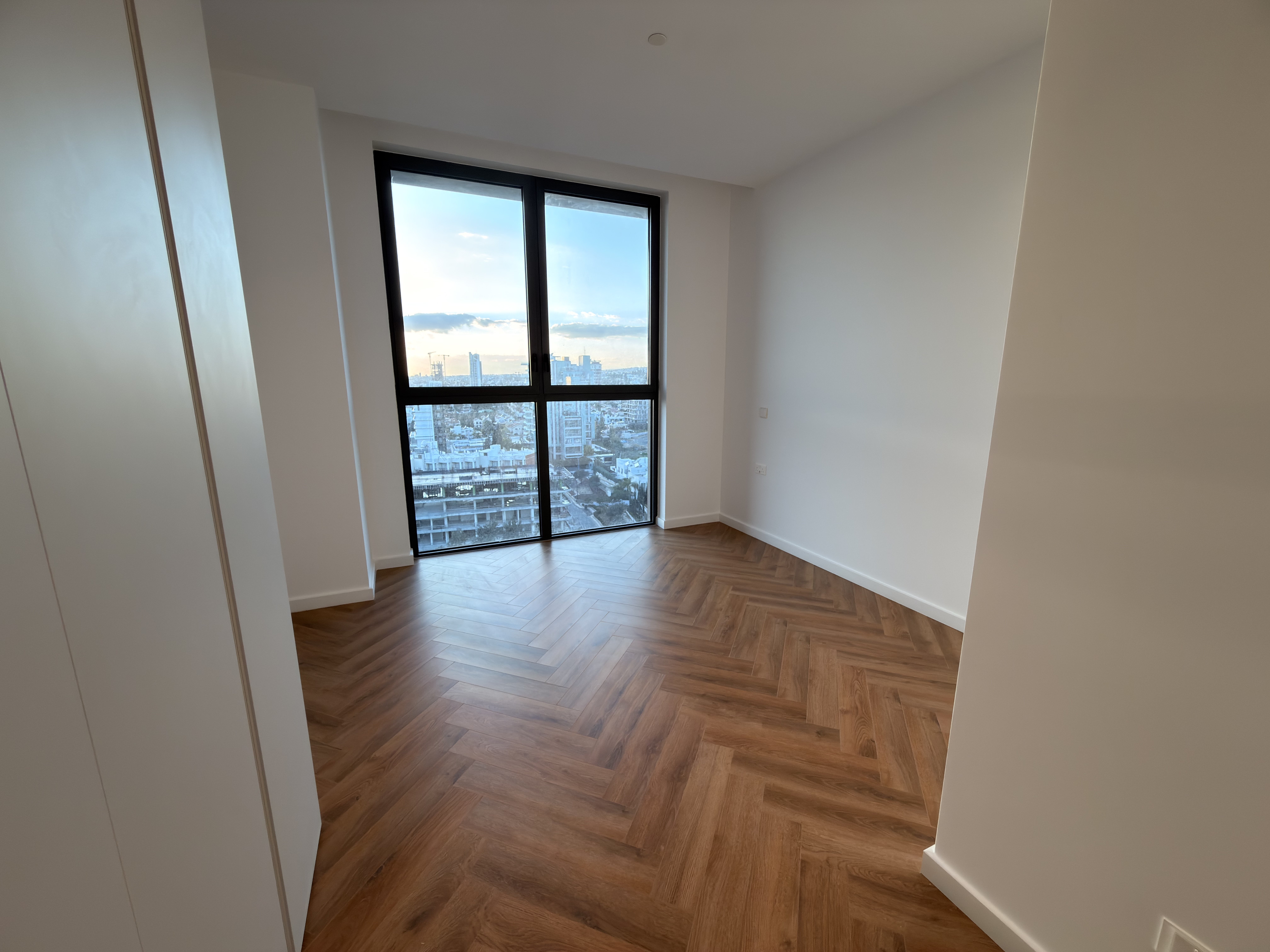 2 BR Apartment in Agios Tychonas, Limassol photo 4