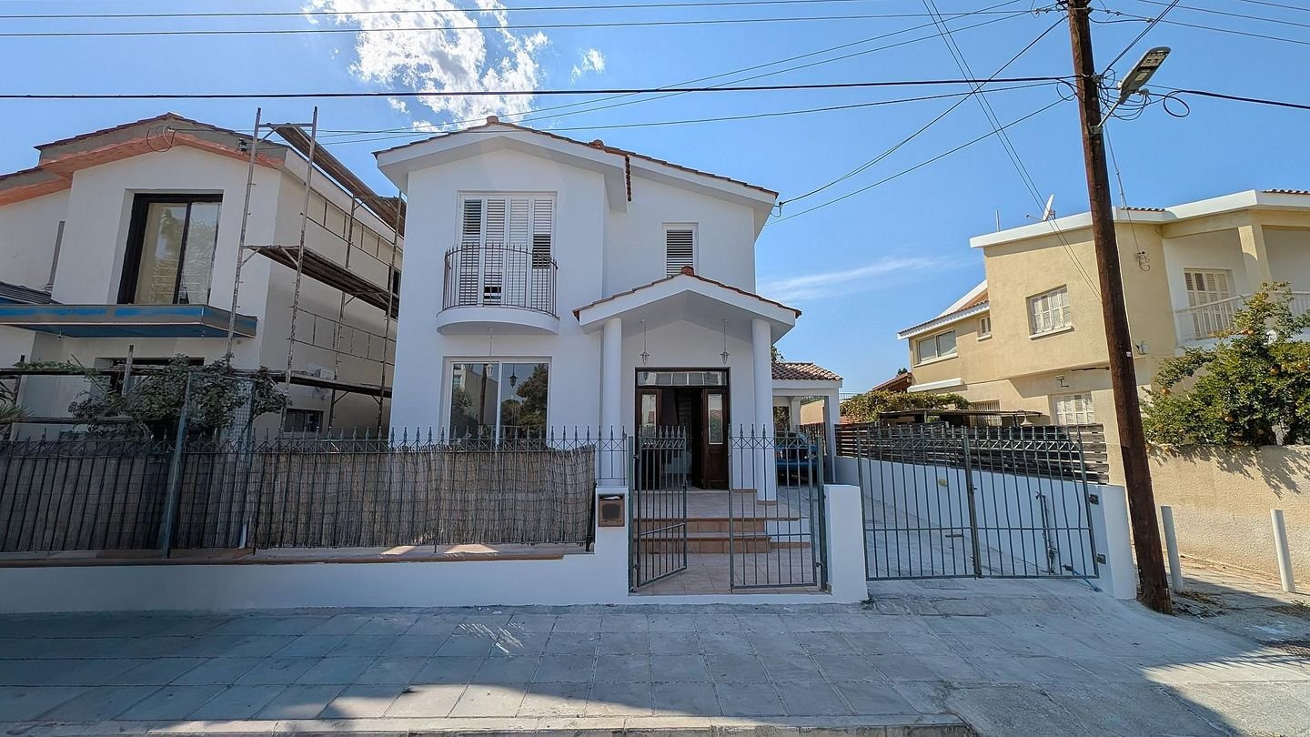 Two storey house in Lakatamia, Agia Paraskevi, Nicosia photo 2