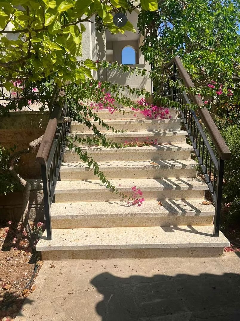 4 BR Villa in Tala, Paphos photo 6