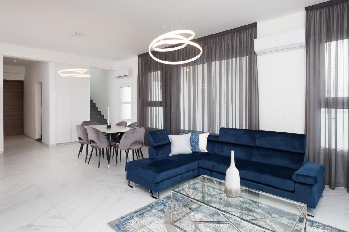 4 BR House in Dromolaxia, Larnaca photo 2