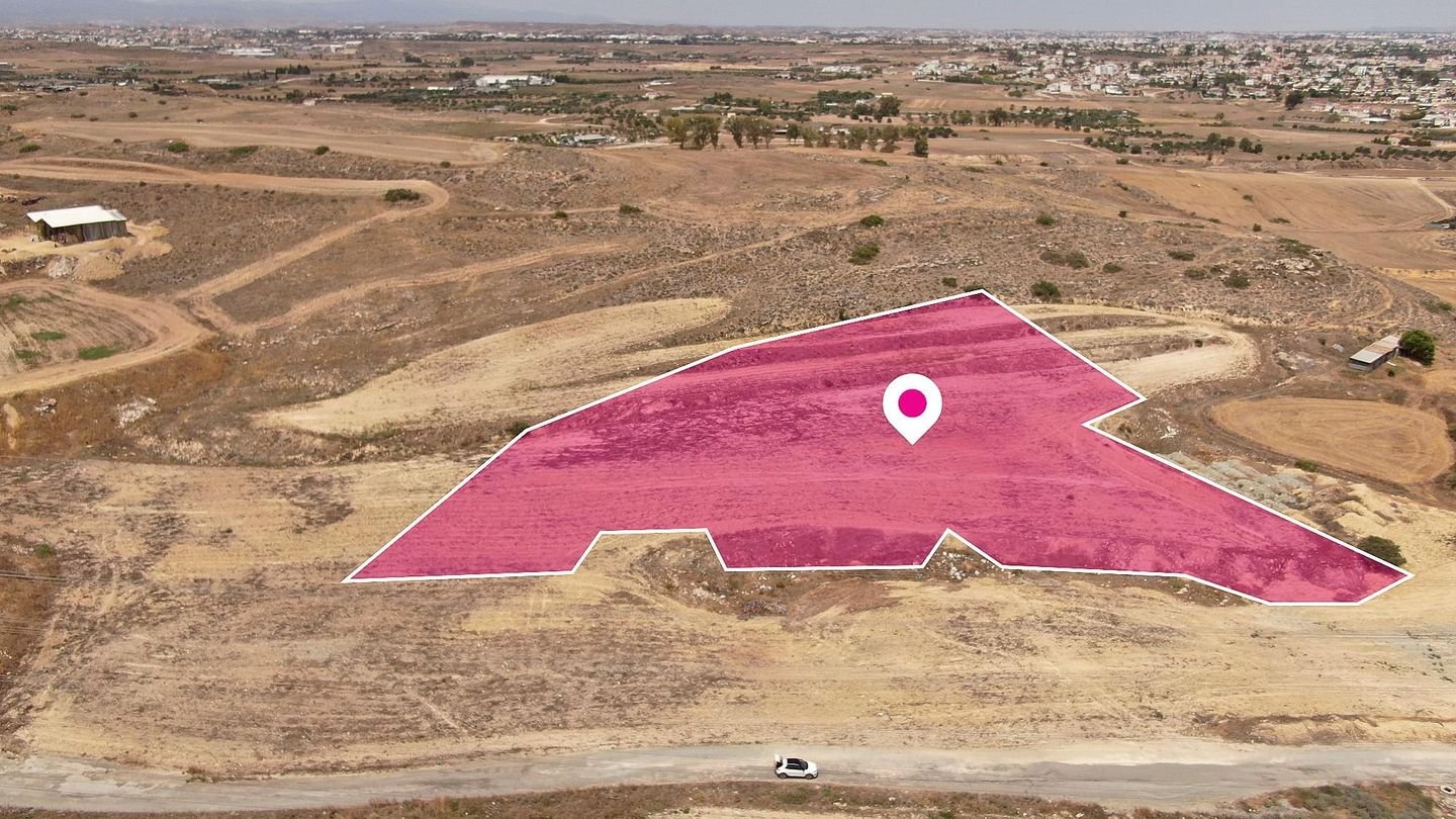 Agricultural Field in Geri, Nicosia photo 1