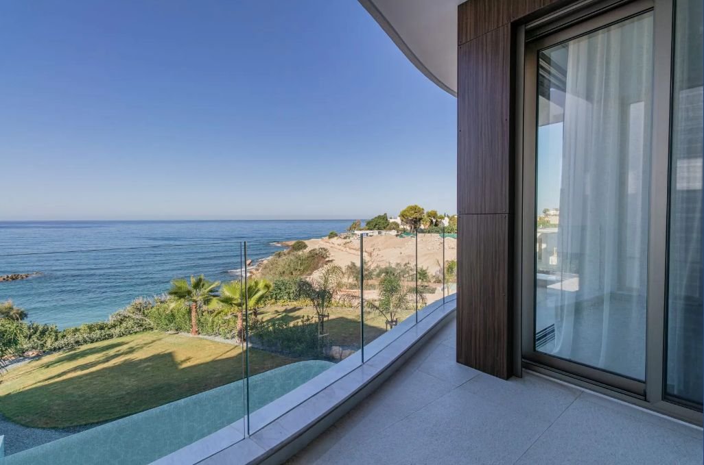 10 BR Villa in Kissonerga photo 35