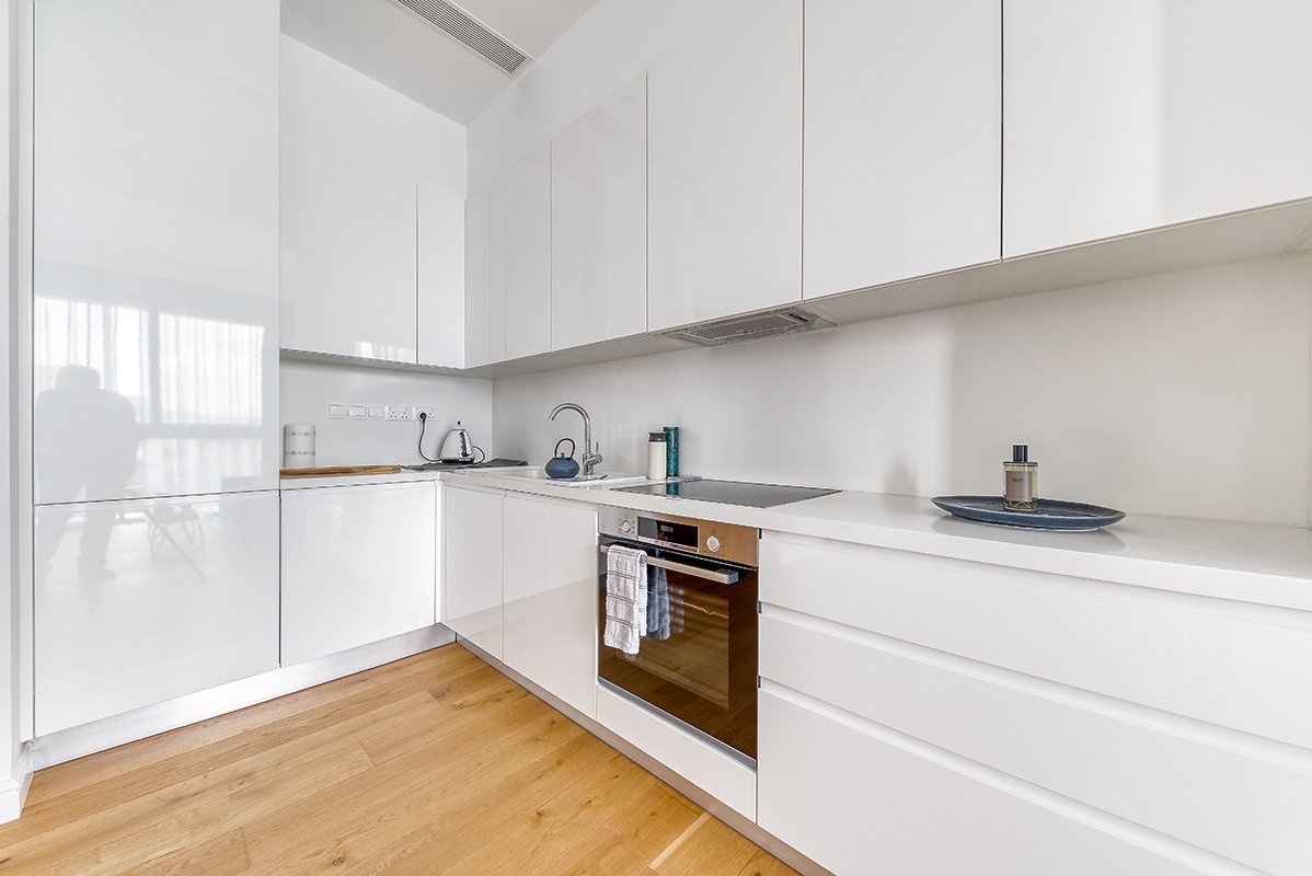 1 BR Apartment in Mesa Geitonia, Limassol photo 2