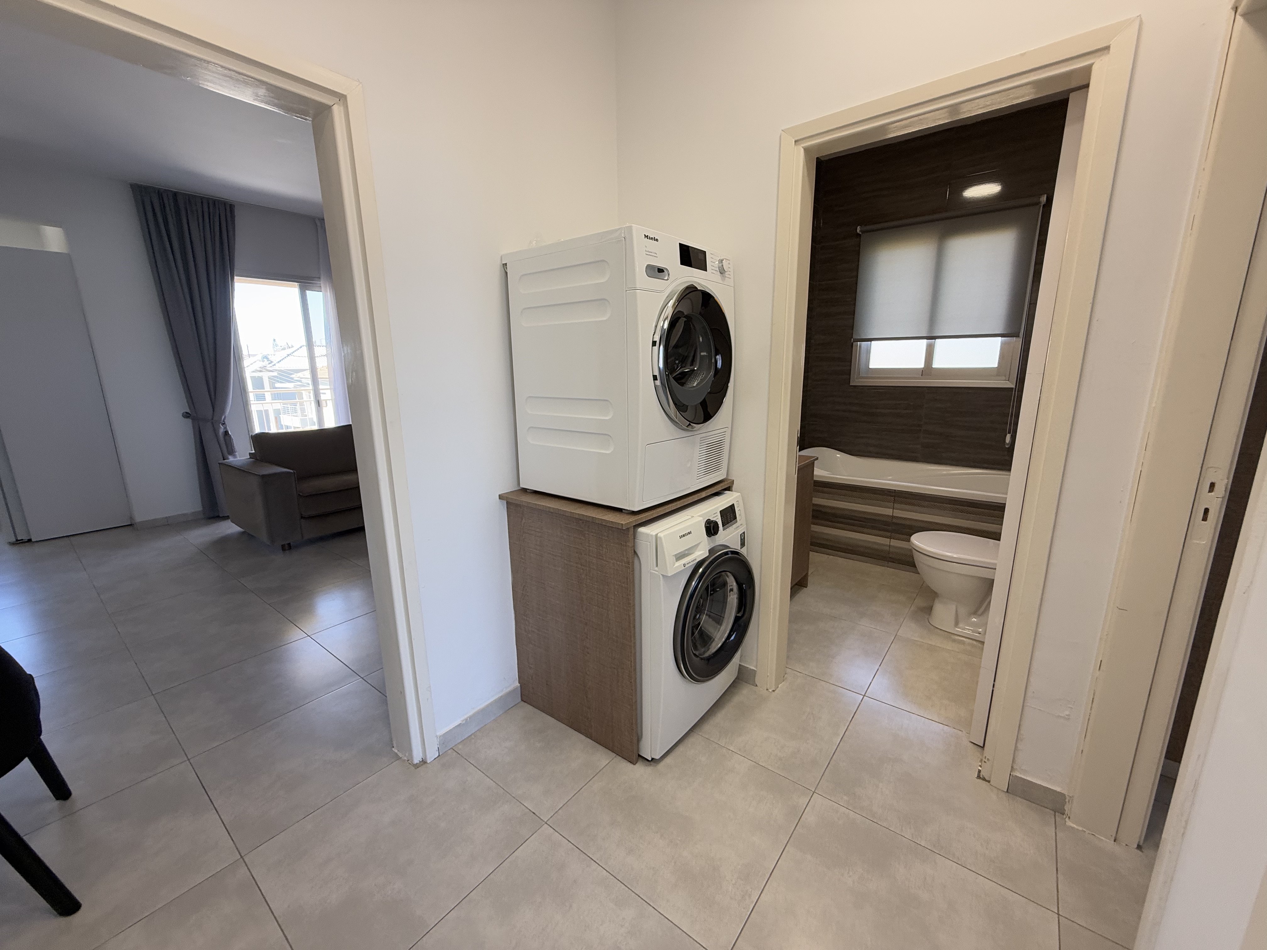 2 BR Apartment in Ypsonas, Limassol photo 8