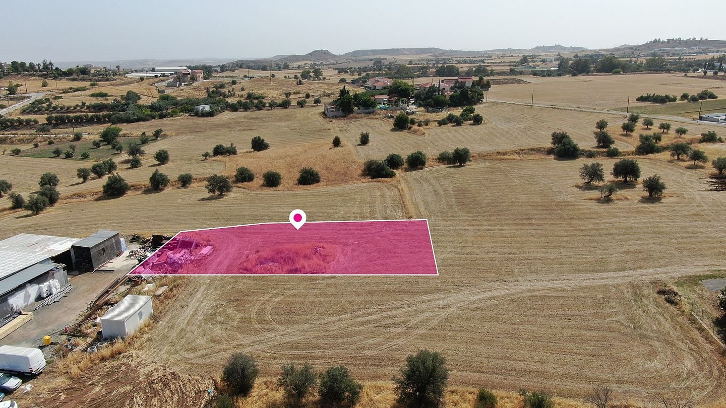 Residential field in Klirou, Nicosia photo 2