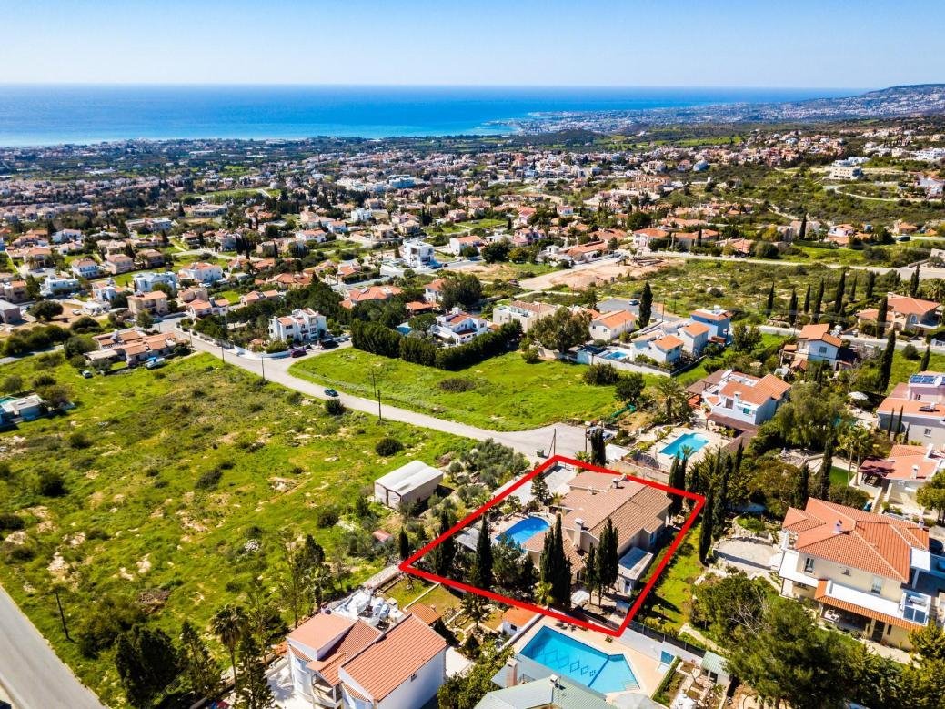 Two-storey house in Tala, Paphos photo 1