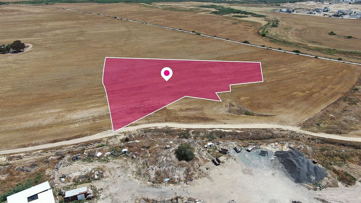 Industrial Field in Panagia, Nicosia photo 3