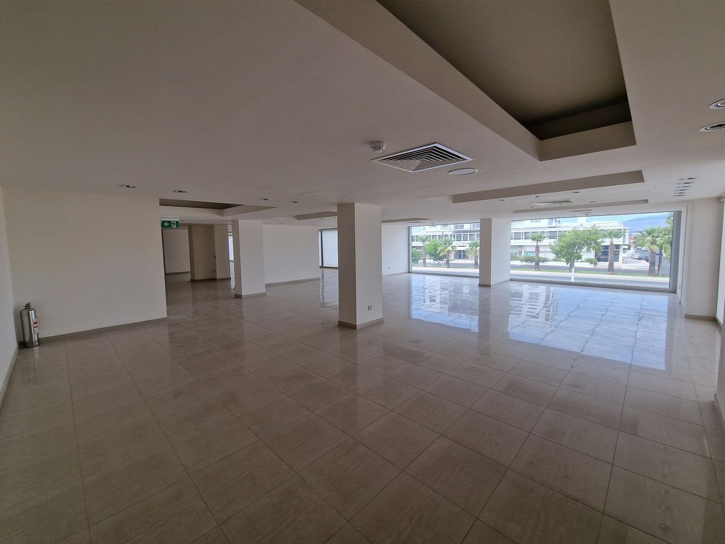 Two Full-Floor Office Spaces in Engomi, Nicosia photo 7