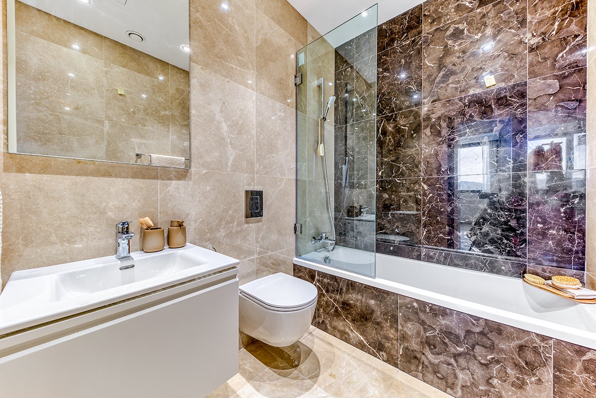 4 BR Apartment in Potamos Germasogeias, Limassol photo 13