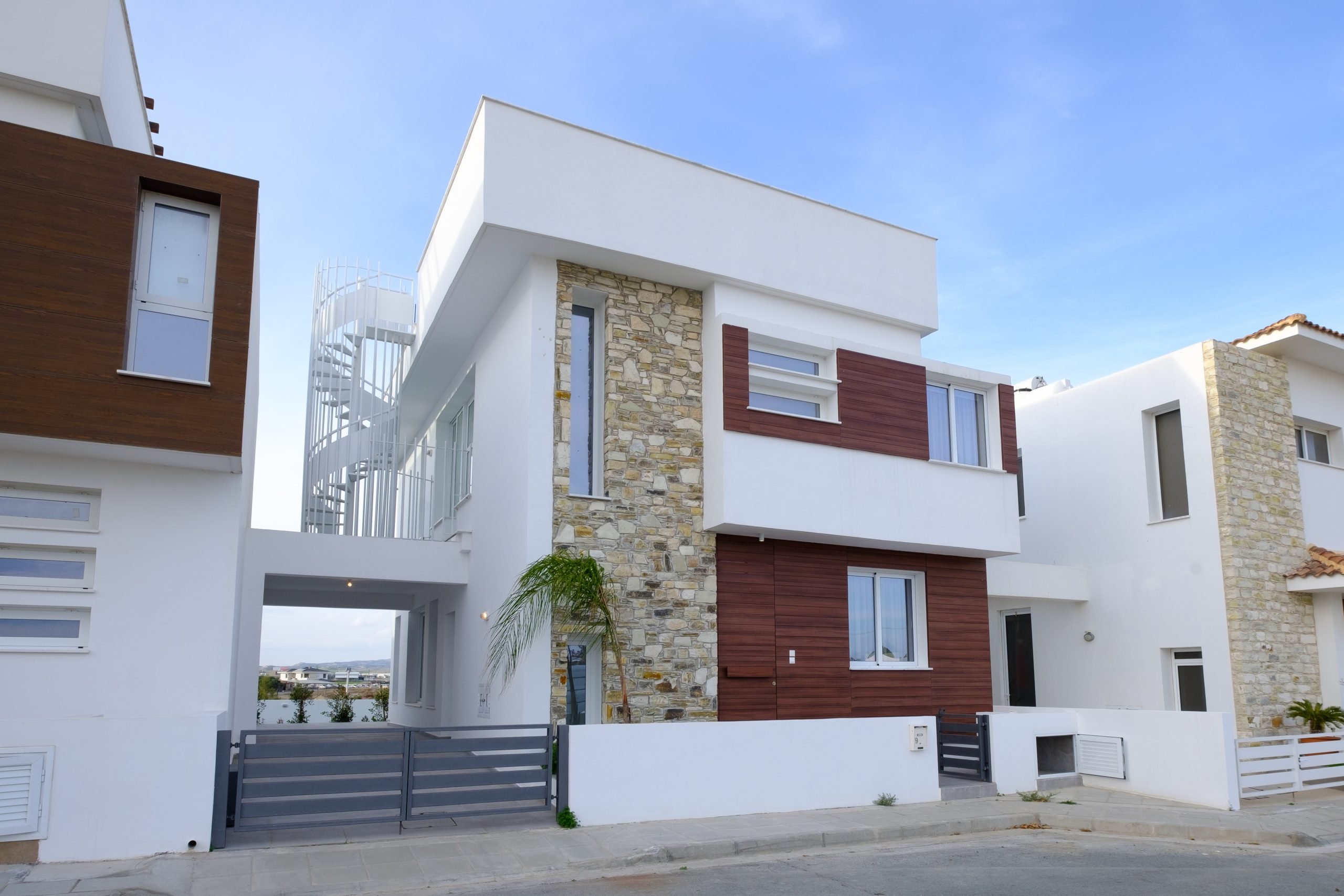 4 BR House in Dromolaxia, Larnaca photo 27