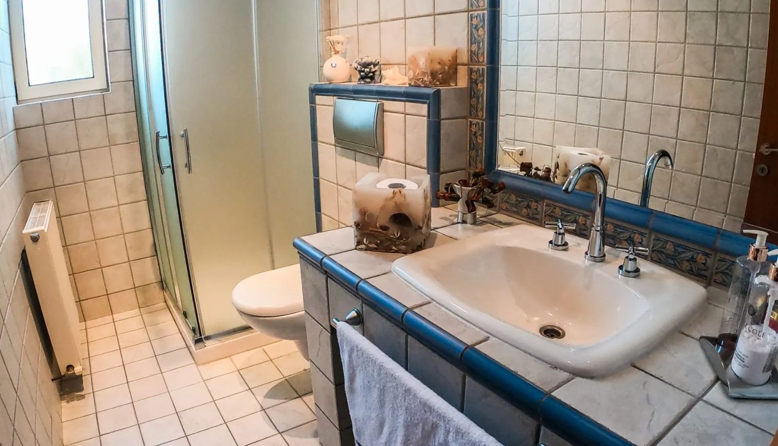 5 BR Luxury Villa in Germasogeia, Limassol photo 29