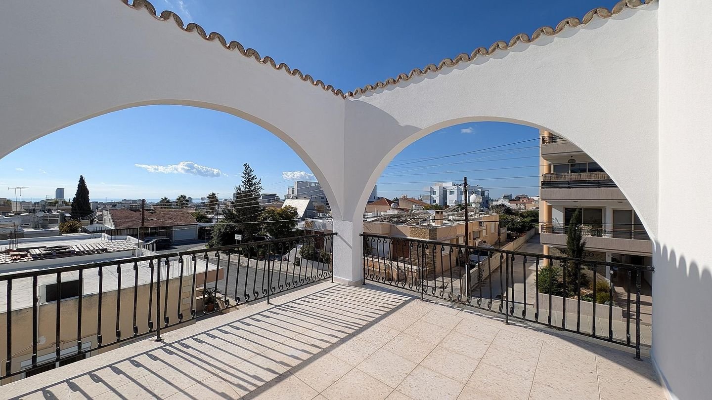 Spacious Detached Family Home in Prime Agios Athanasios, Limassol photo 30