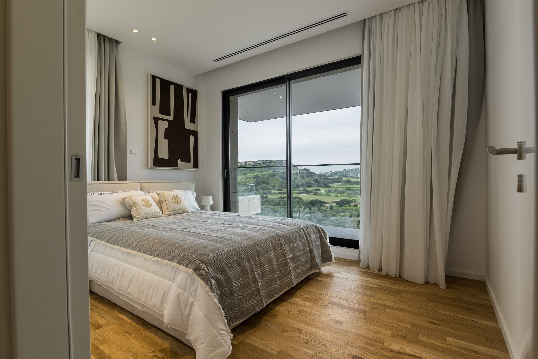 2 BR Penthouse in Agios Tychonas, Limassol photo 5