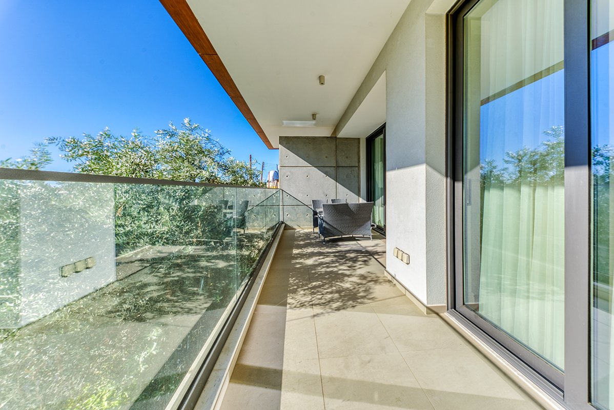 1 BR Apartment in Potamos Germasogeias, Limassol photo 8