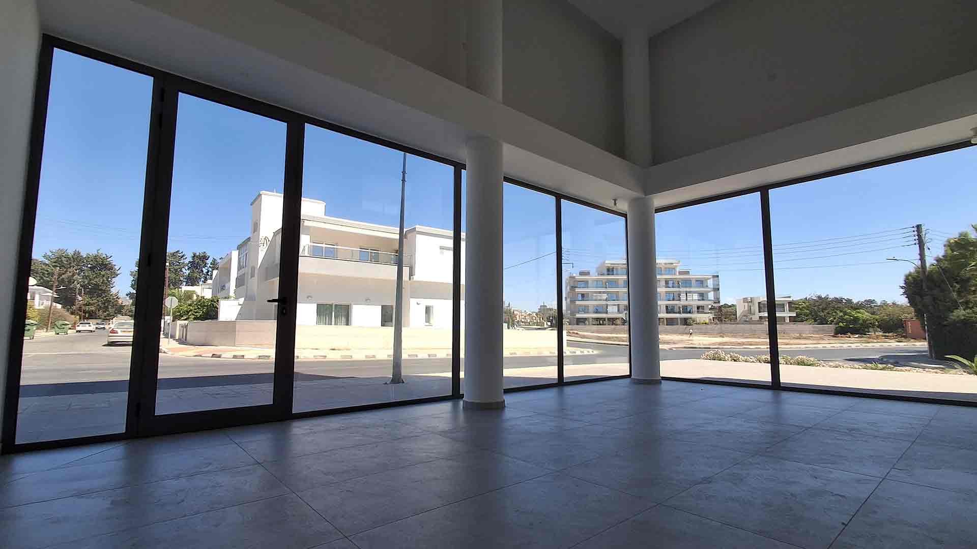 Shop in Kato Paphos, Paphos photo 2