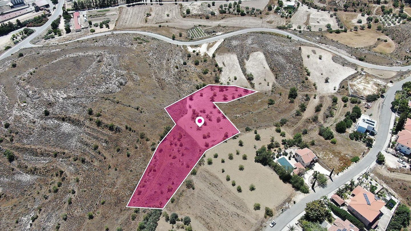 (Share) Residential field in Kato Moni, Nicosia. photo 4