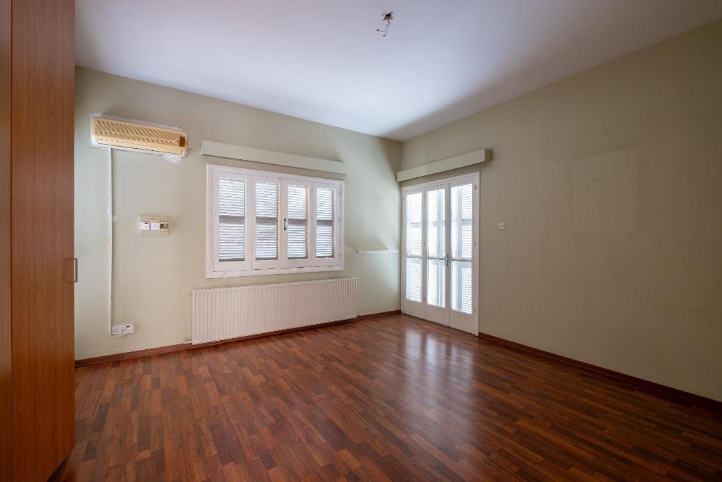 Residential building in Agios Dometios, Nicosia photo 18