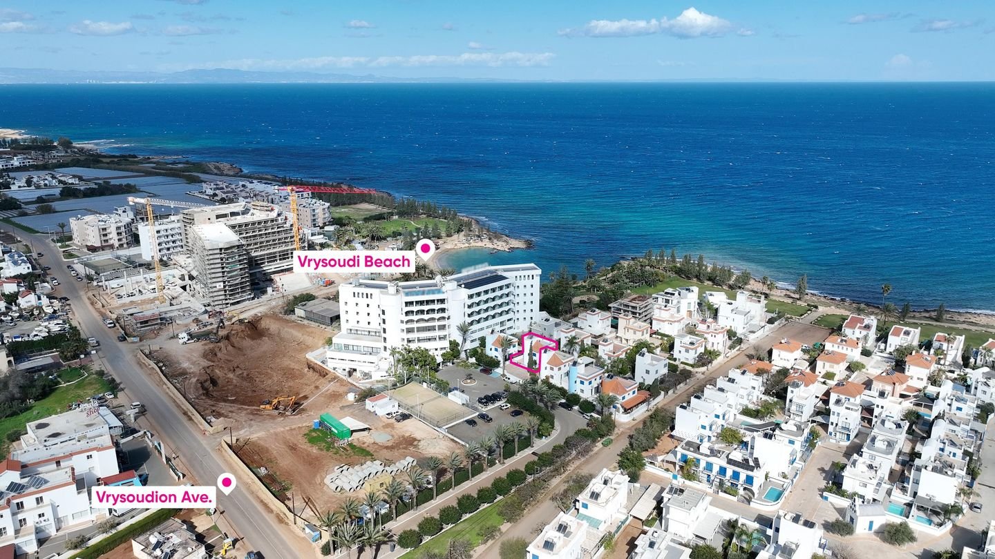 Steps from the beach - Detached Coastal House in Paralimni, Ammochostos photo 1