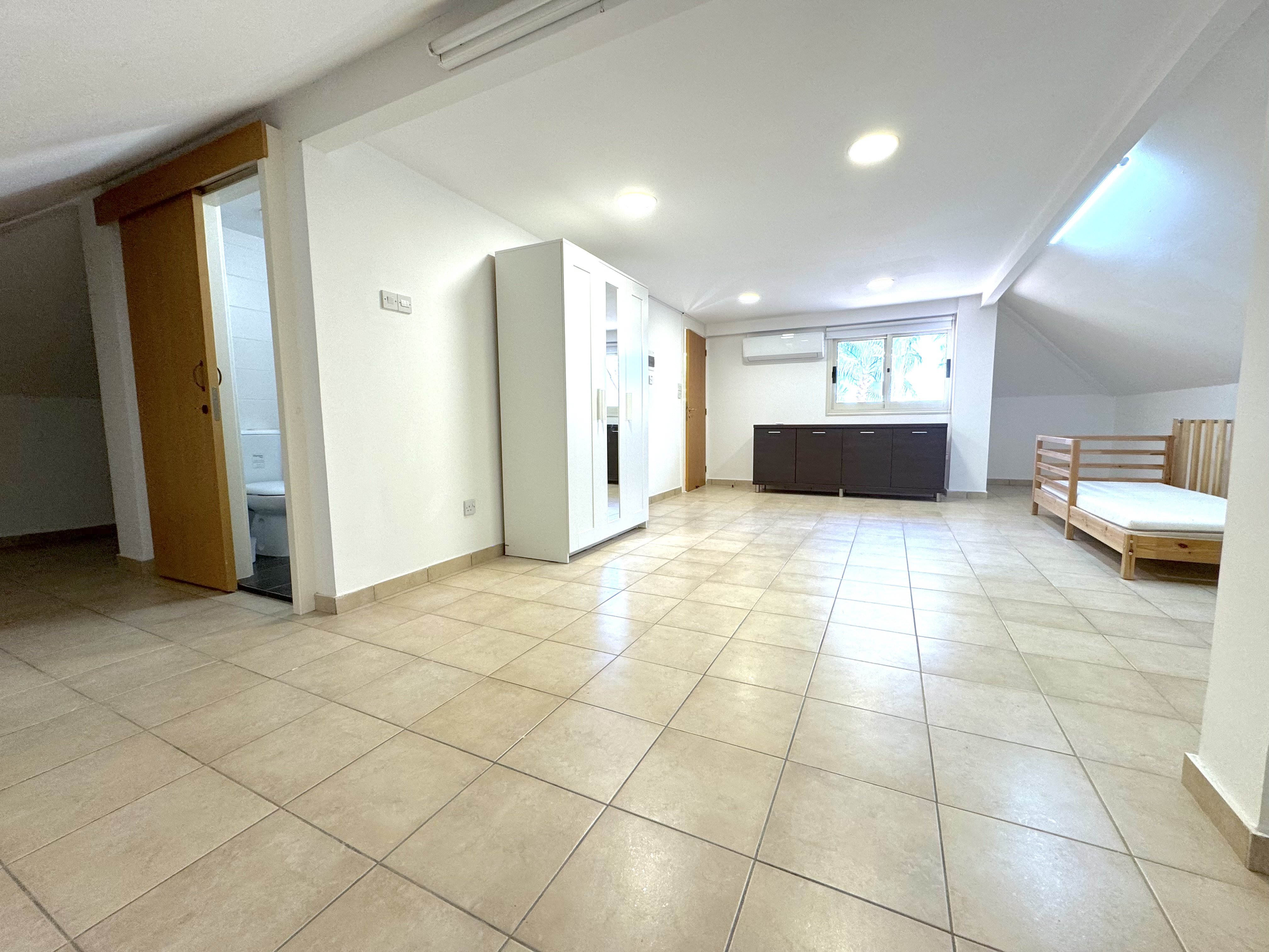 5 BR Villa in Limassol, Germasogeia photo 10