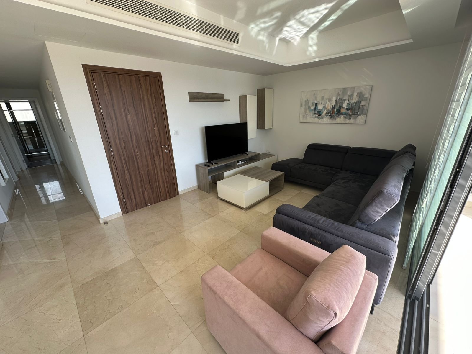 3 BR Apartment in Neapolis, Limassol photo 2