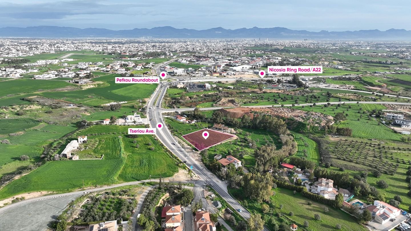 Residential field in Tseri, Nicosia photo 1