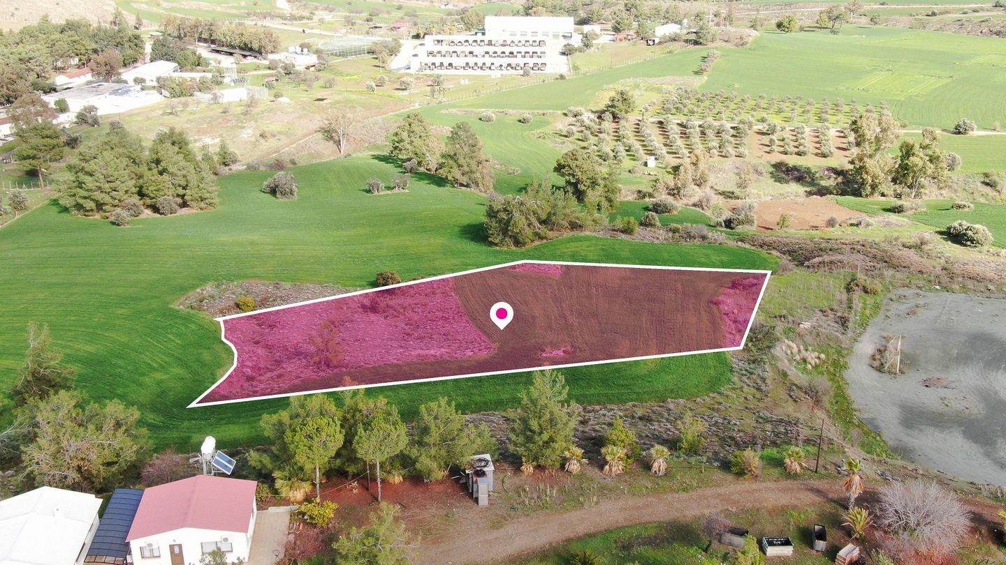 Residential field in Klirou, Nicosia photo 2