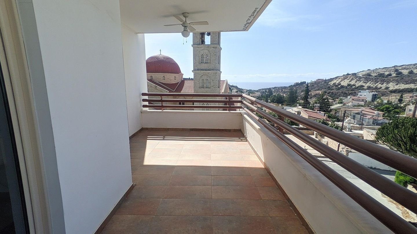 Modern 3-Bedroom Apartment, Agios Tychon, Limassol photo 10